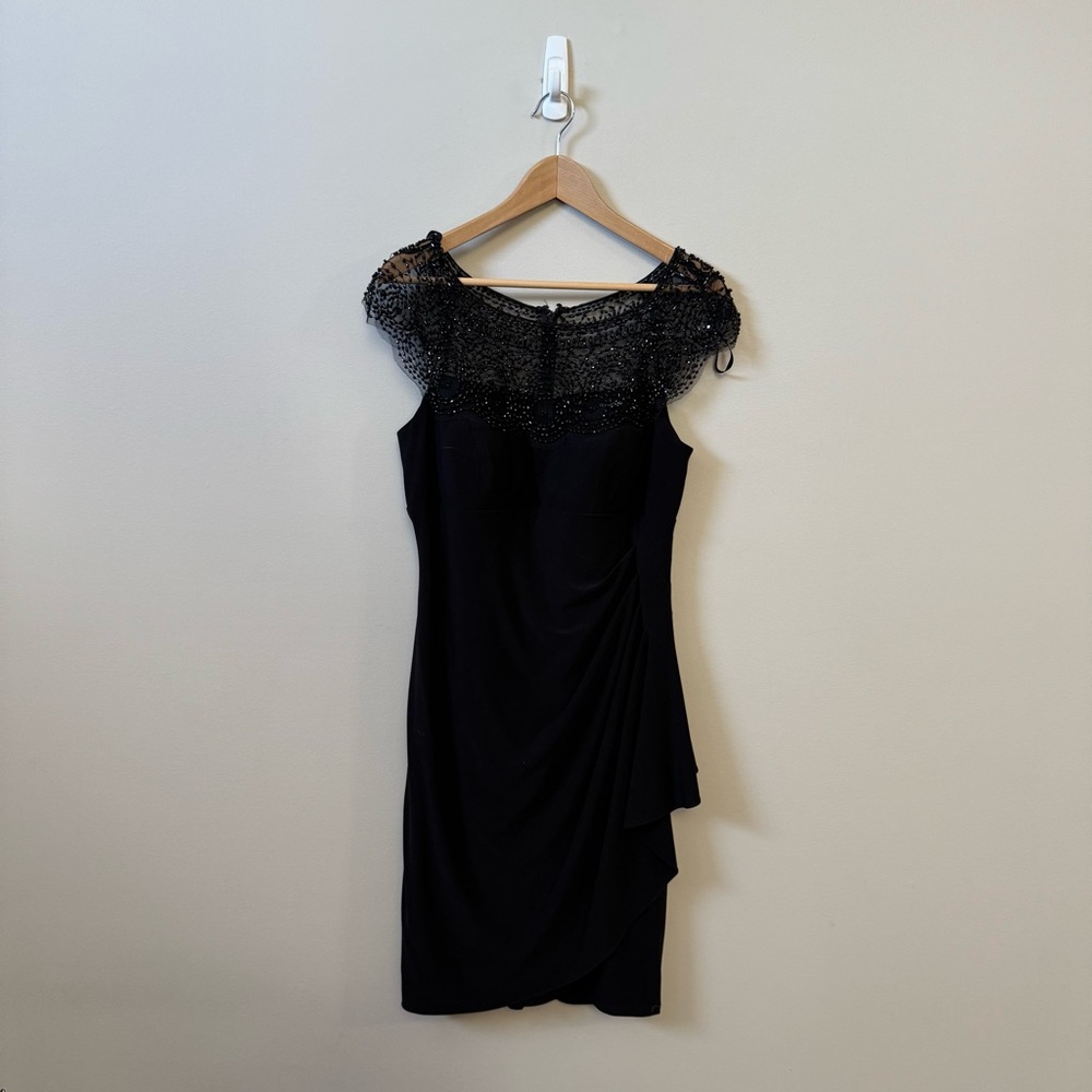 Le Chateau (NWT) black asymmetrical Sheath flutter cap sleeve bling dress💜